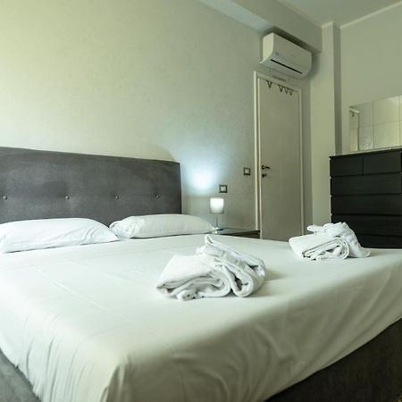 Appartement Domus Tuscolana à Rome Extérieur photo